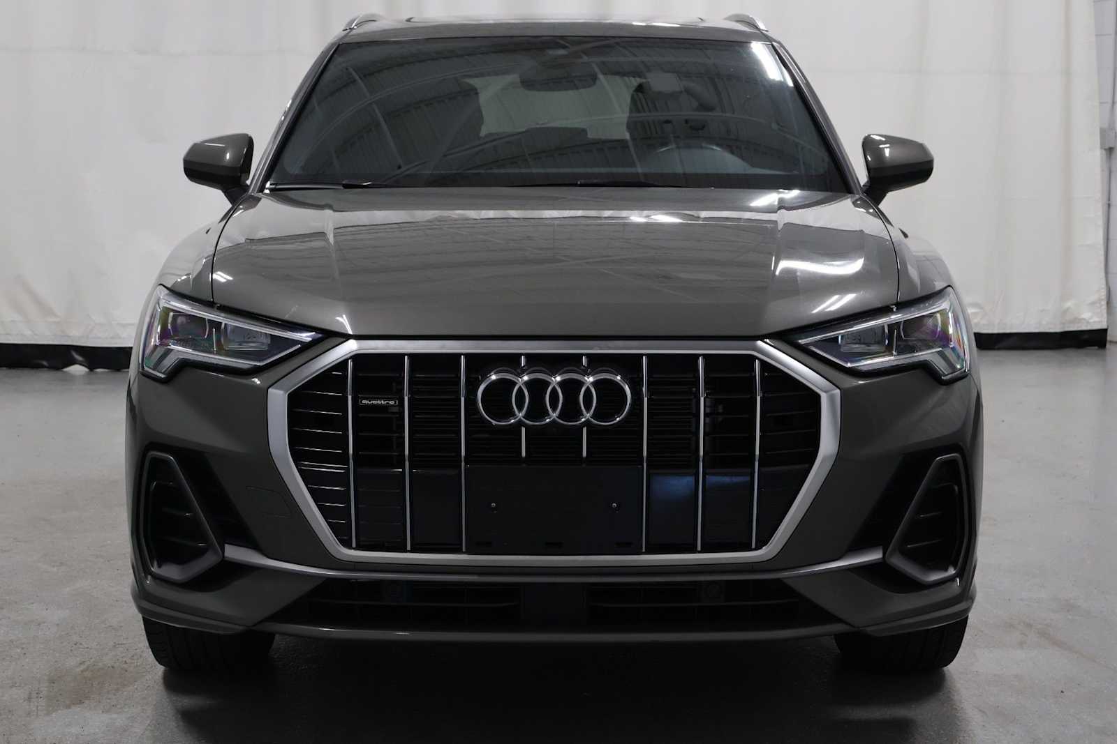 Thumbnail: 2023 Audi Q3 - 14