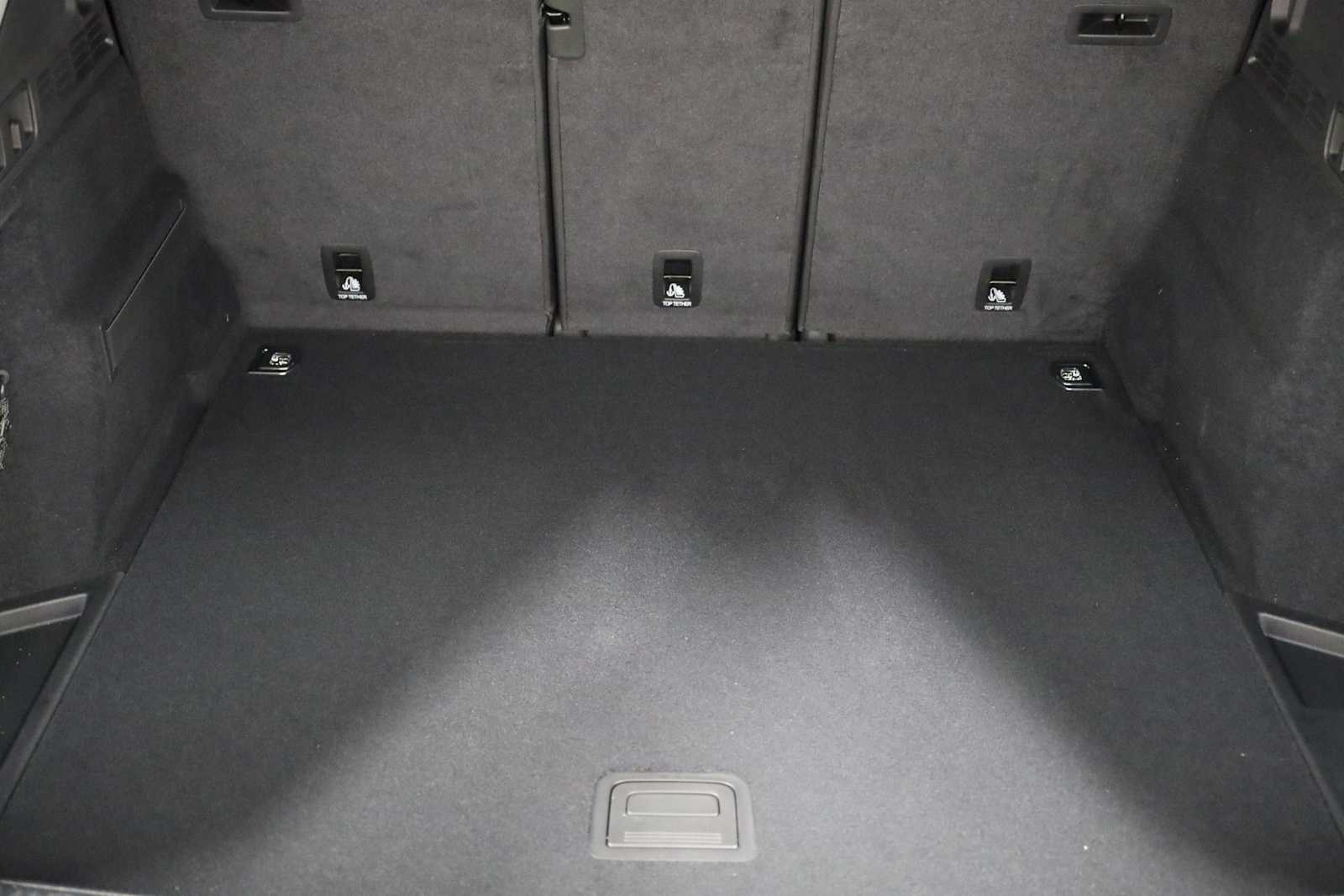 Thumbnail: 2025 Audi Q5 - 38