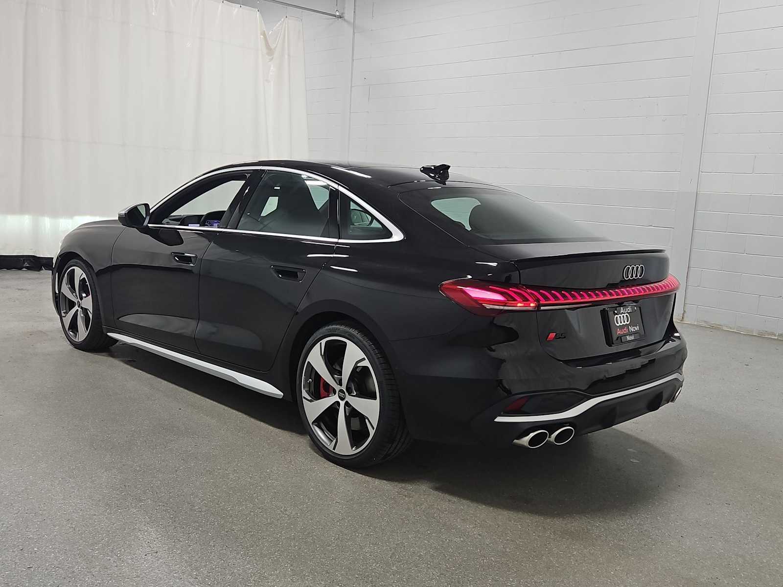 Thumbnail: 2026 Audi S5 - 4
