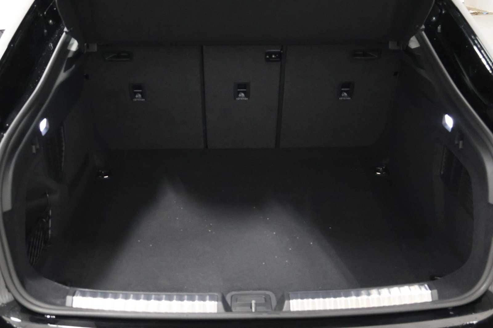 Thumbnail: 2025 Audi A5 - 37