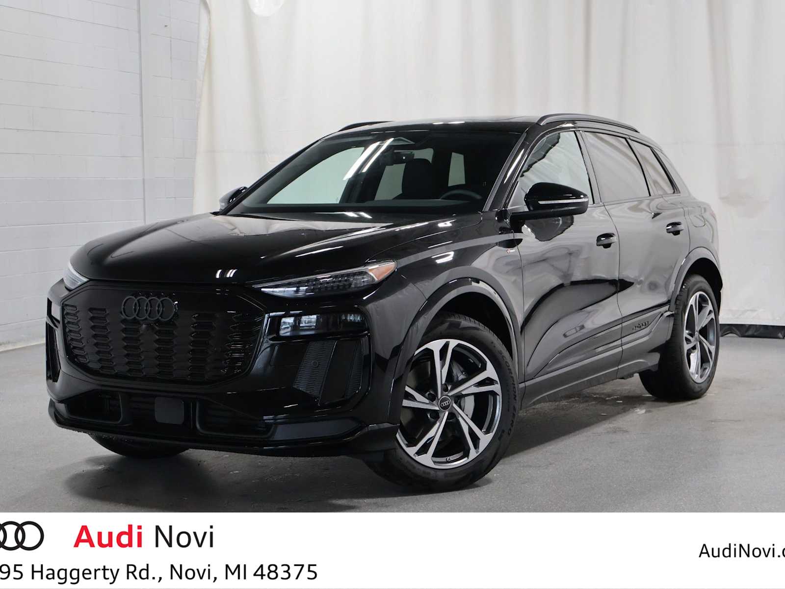 Thumbnail: 2027 Audi Q6 e-tron - 1