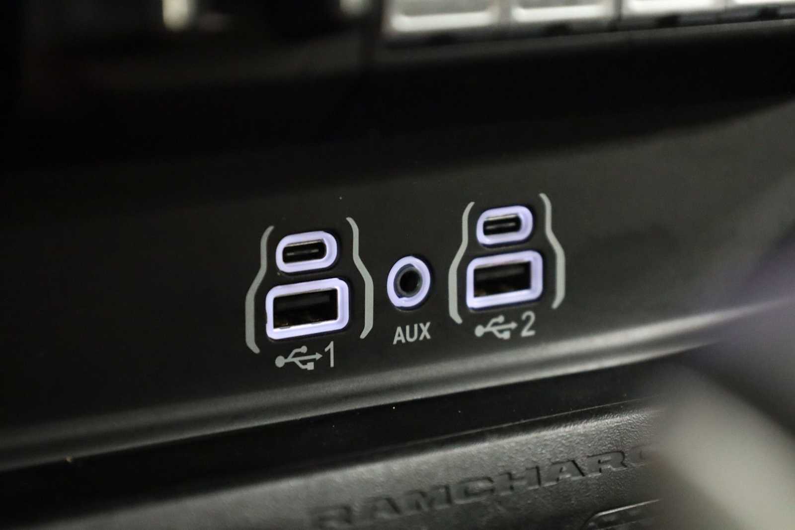 Thumbnail: 2025 RAM 1500 - 31