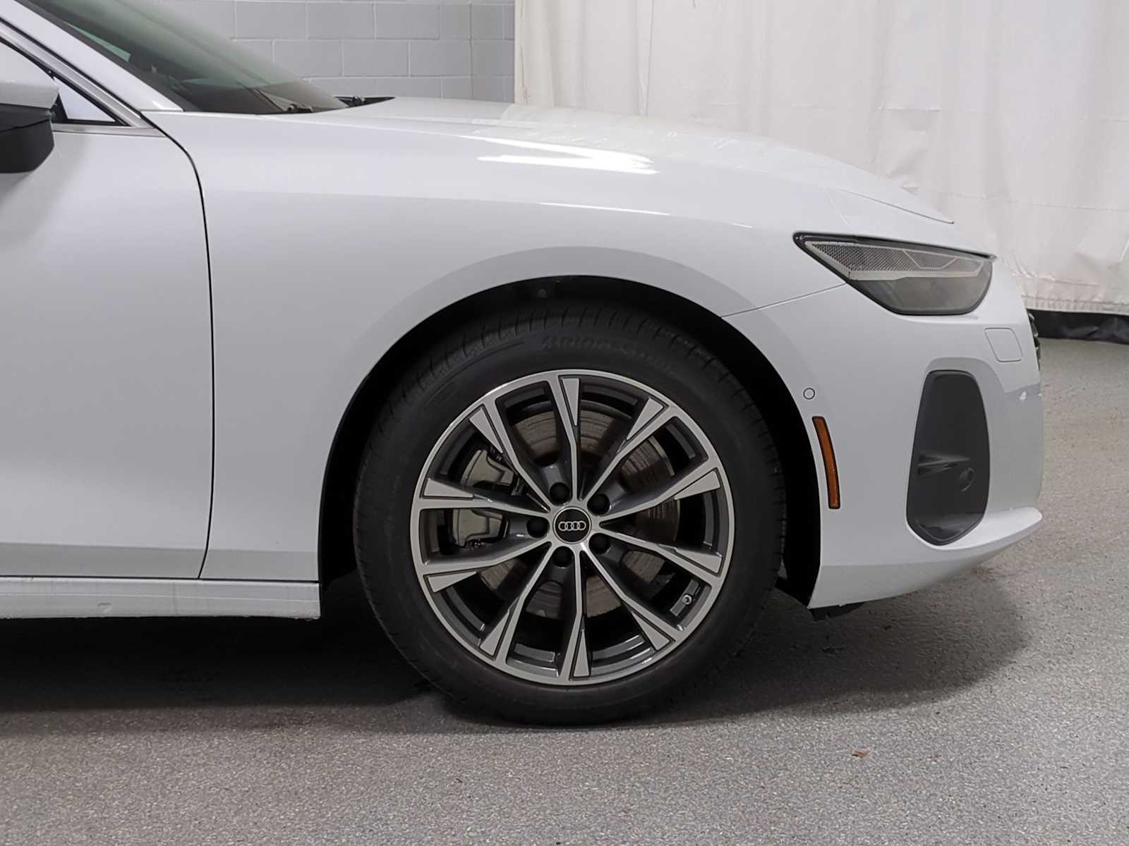 Thumbnail: 2026 Audi A6 - 11