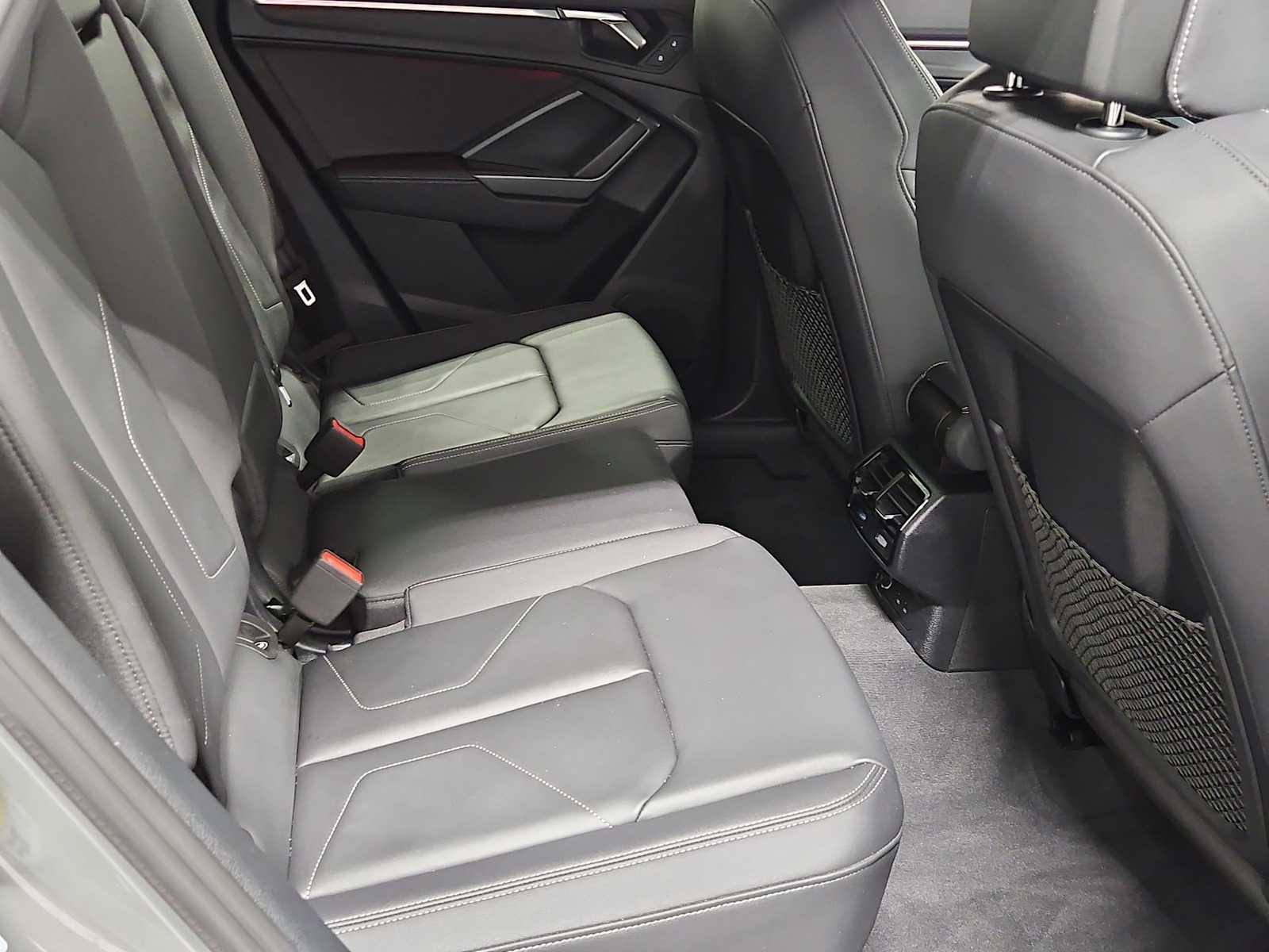 Thumbnail: 2023 Audi Q3 - 34