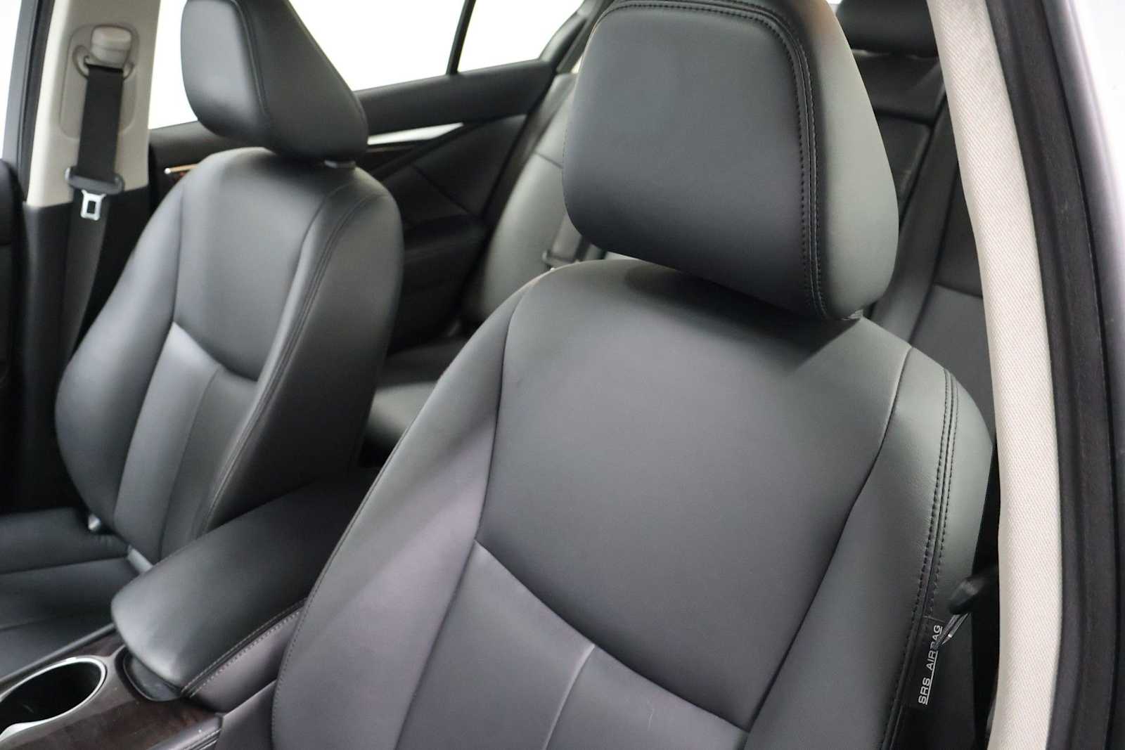 Thumbnail: 2019 INFINITI Q50 - 17