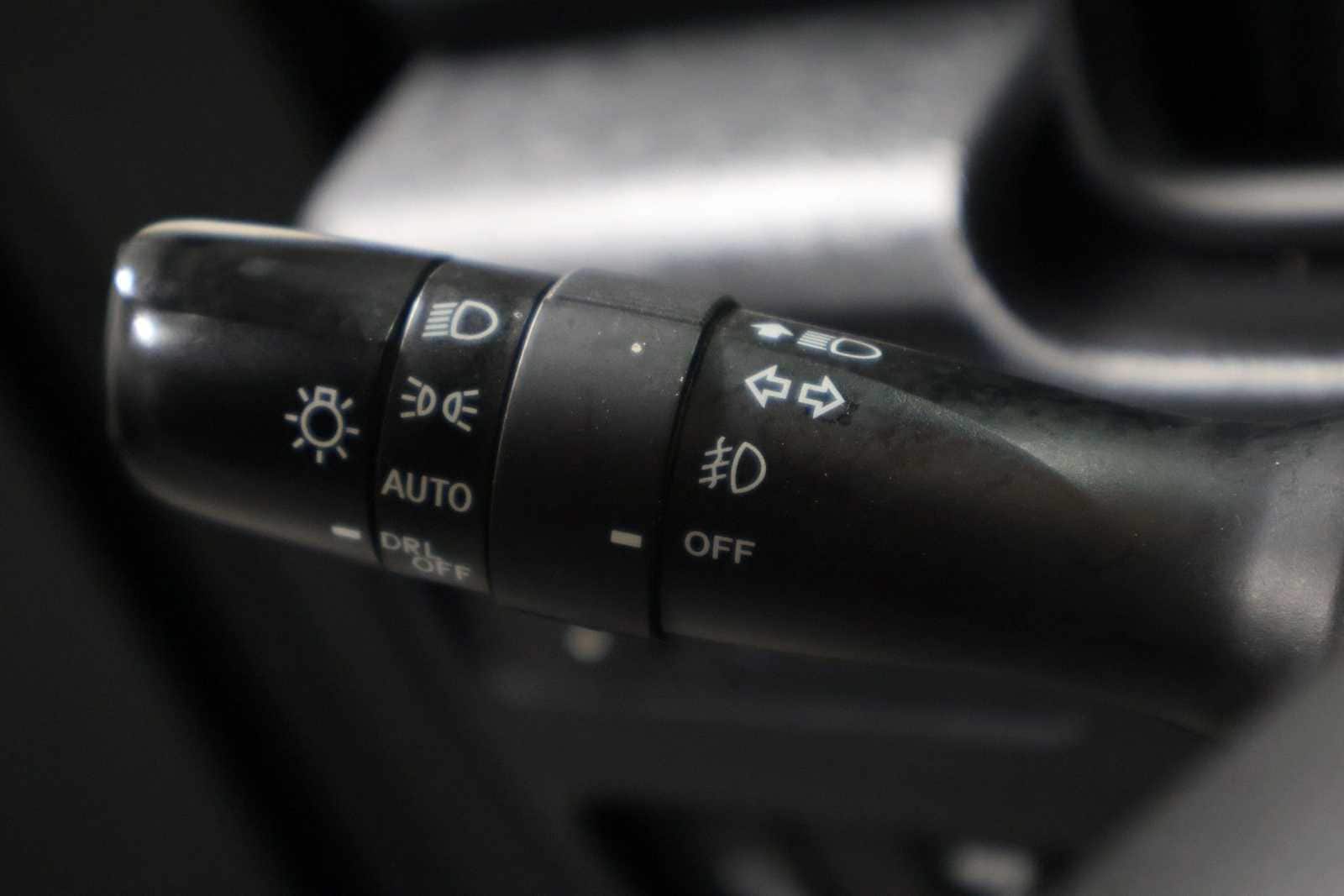 Thumbnail: 2023 Toyota 4Runner - 28