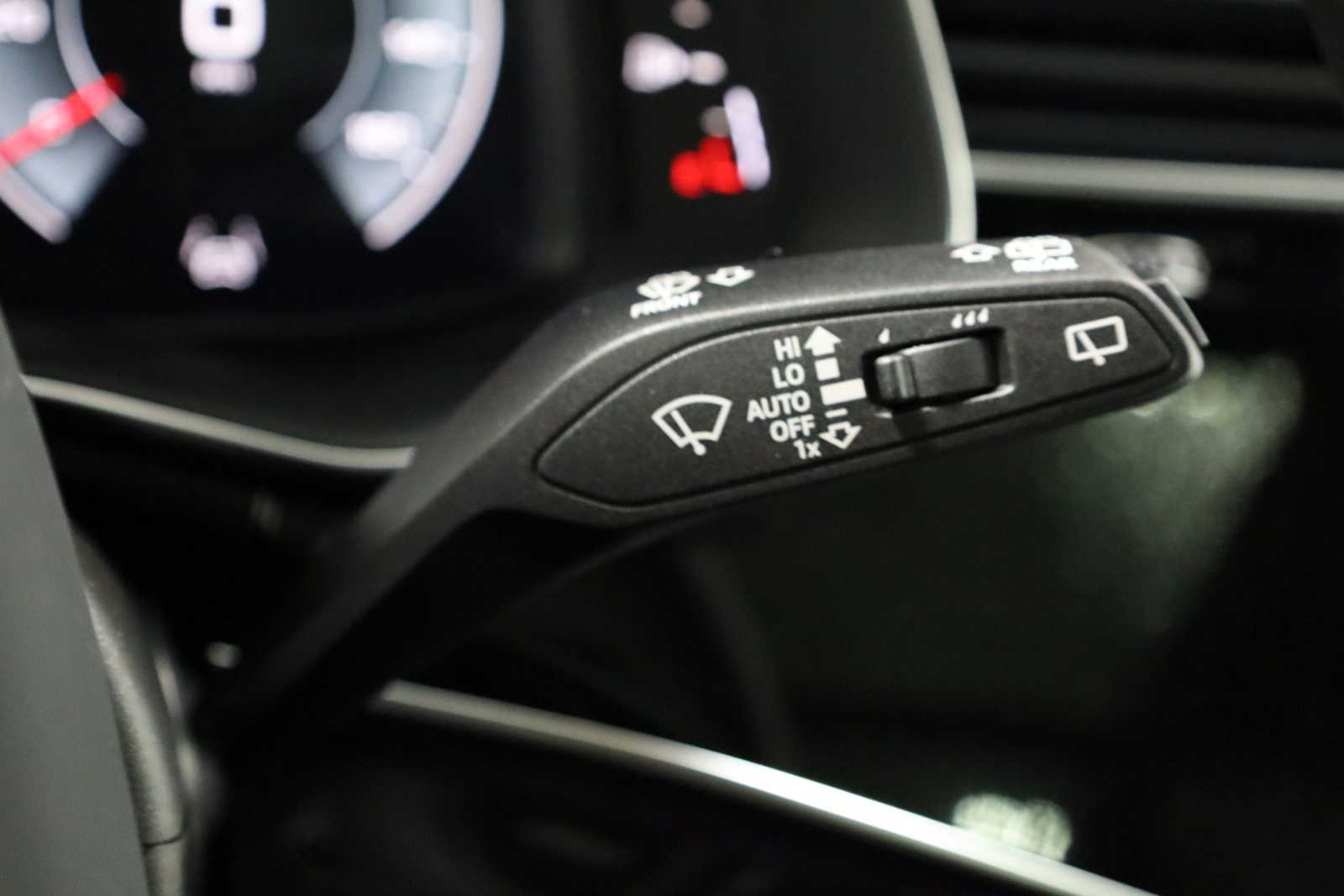 Thumbnail: 2026 Audi Q7 - 27