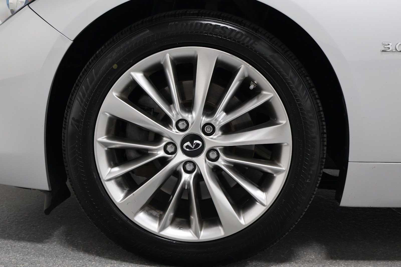 Thumbnail: 2019 INFINITI Q50 - 37