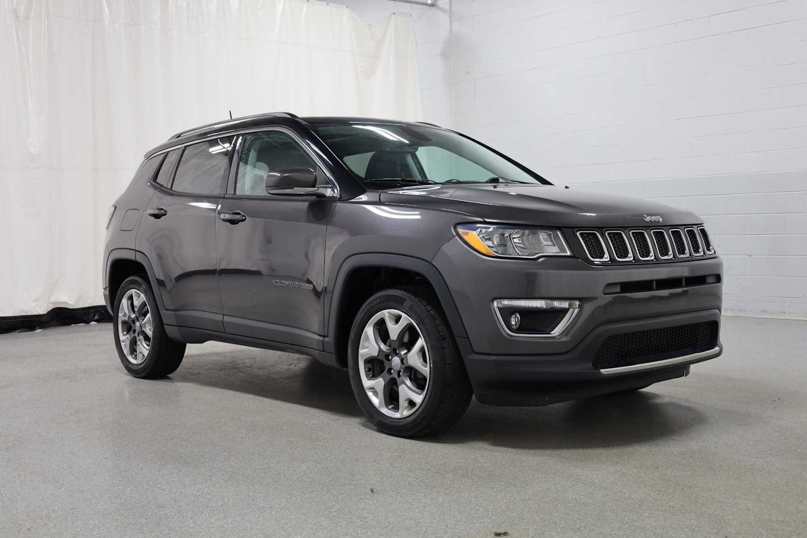 Thumbnail: 2019 Jeep Compass - 13