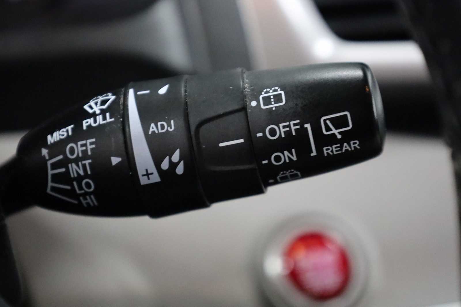 Thumbnail: 2015 Honda Odyssey - 27