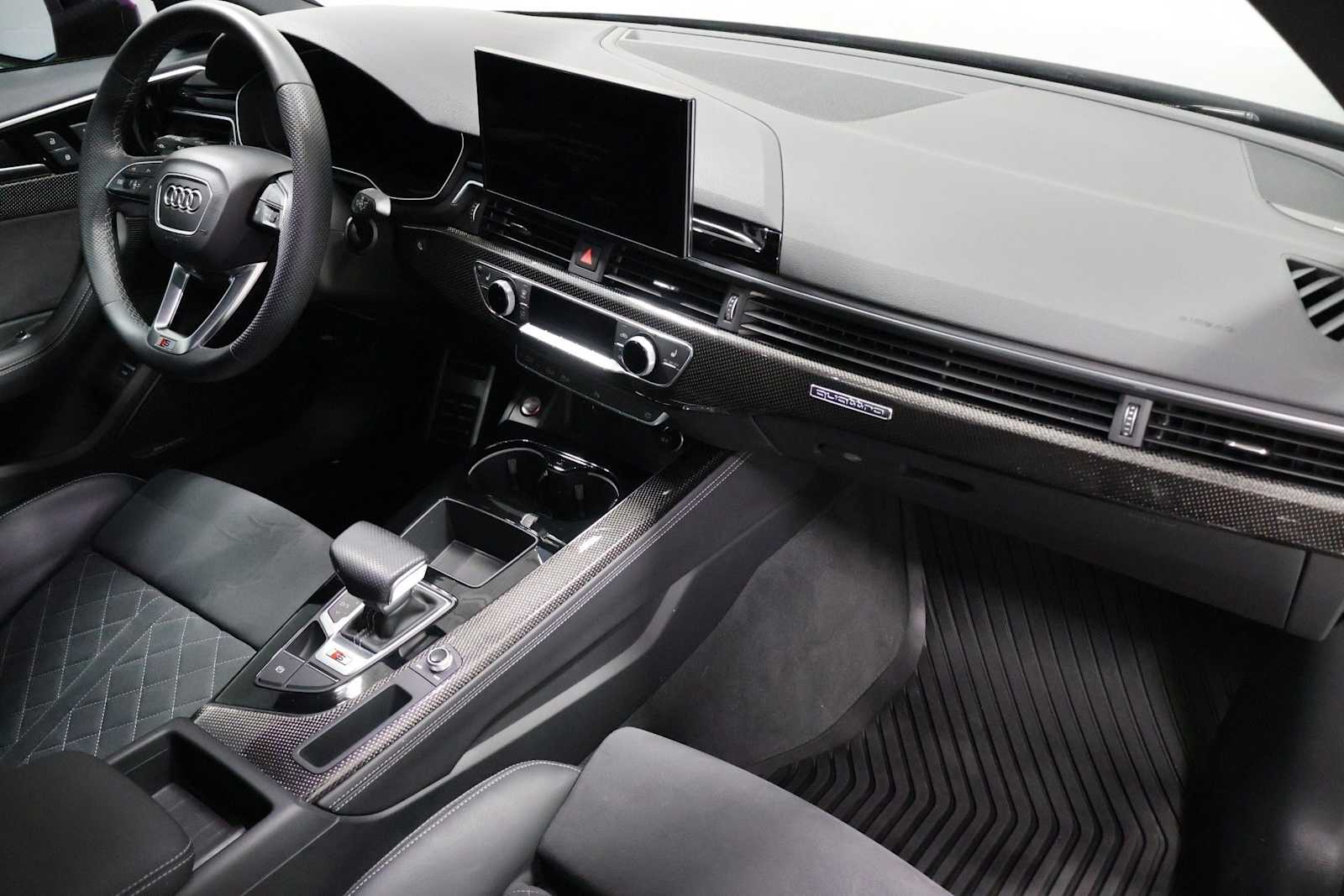 Thumbnail: 2023 Audi S4 - 6