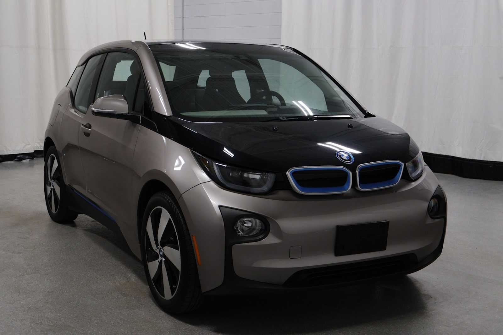 Thumbnail: 2014 BMW i3 - 13