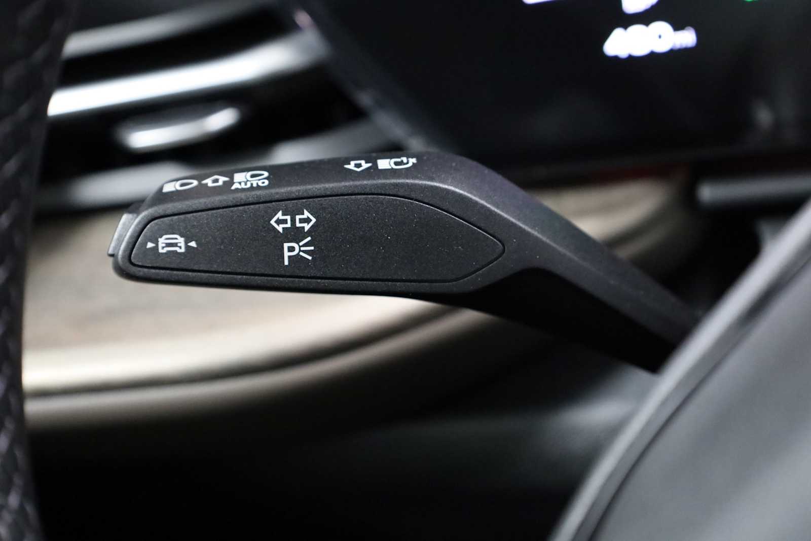 Thumbnail: 2025 Audi Q5 - 25