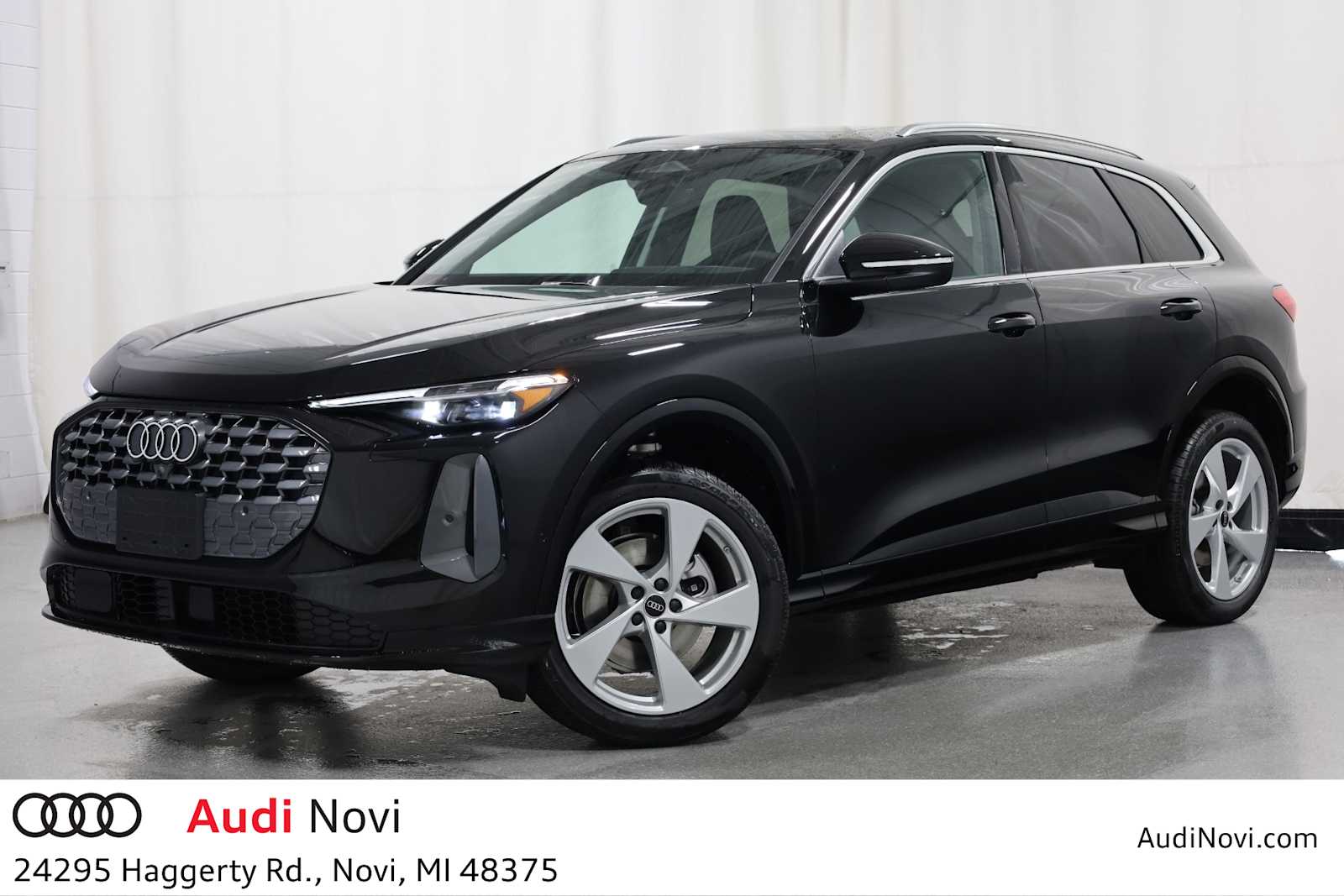 Thumbnail: 2025 Audi Q5 - 1