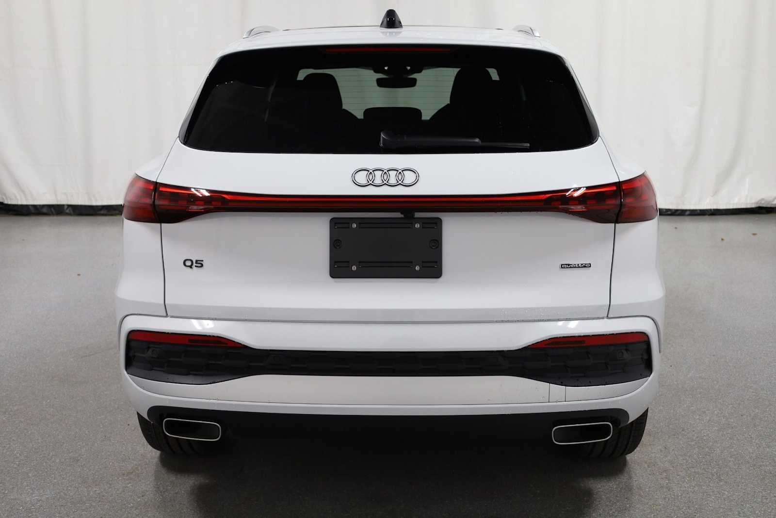 Thumbnail: 2025 Audi Q5 - 7