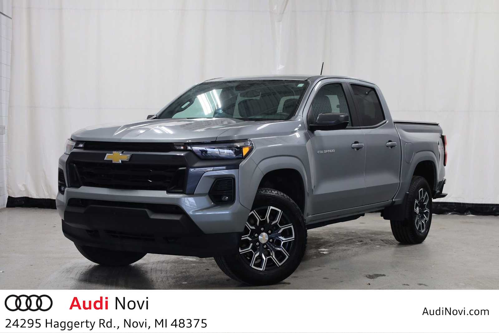 Thumbnail: 2023 Chevrolet Colorado - 1