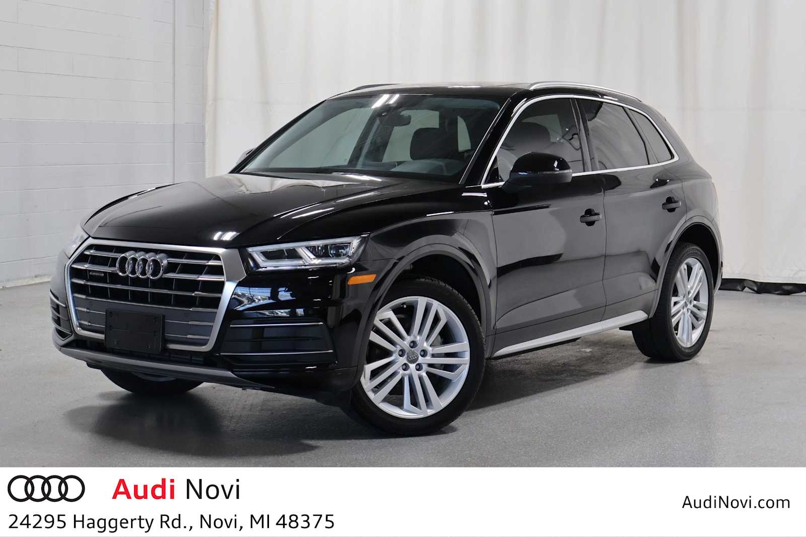 Thumbnail: 2020 Audi Q5 - 1