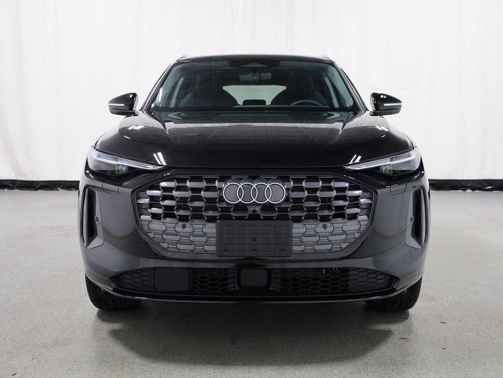 Thumbnail: 2026 Audi Q5 - 14