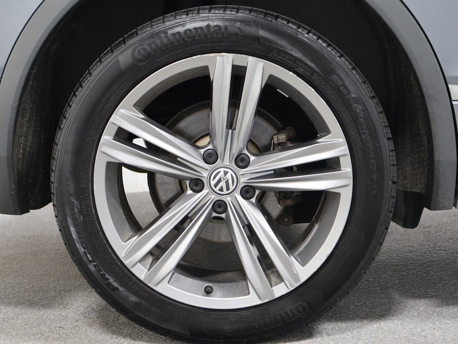 Thumbnail: 2019 Volkswagen Tiguan - 34