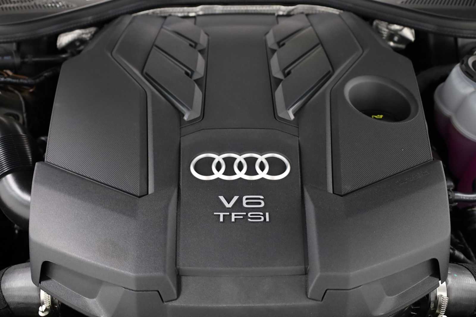 Thumbnail: 2025 Audi A8 - 40