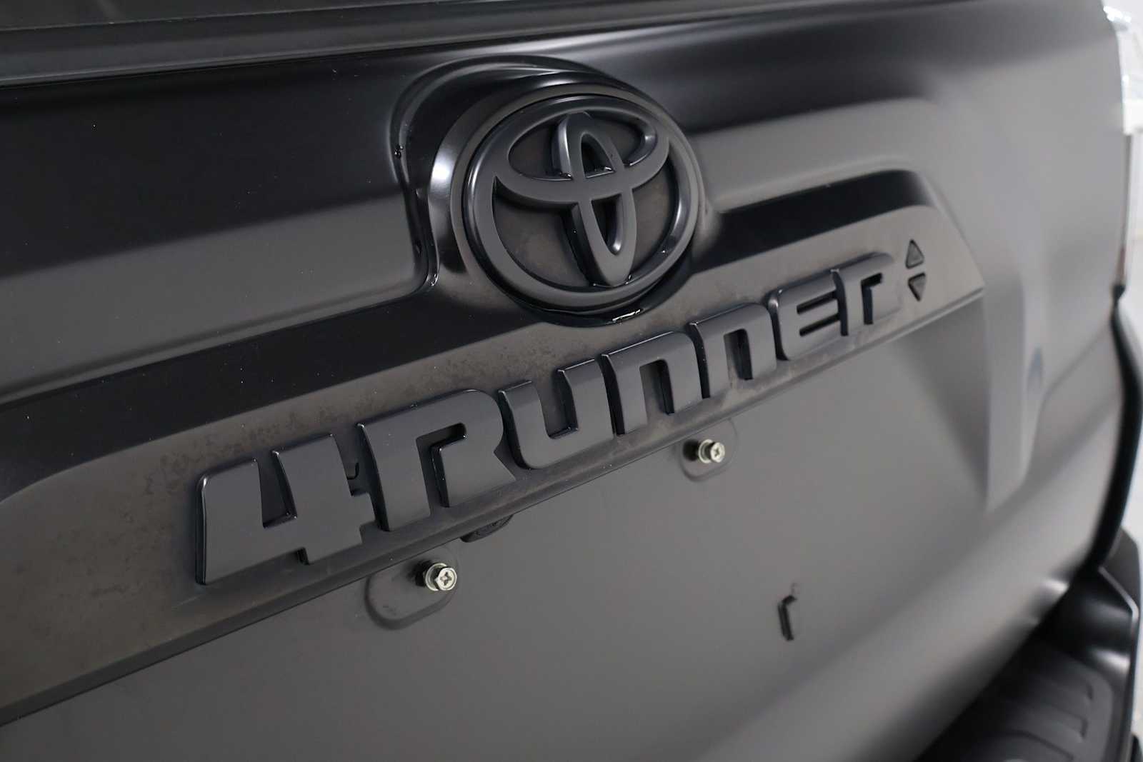Thumbnail: 2023 Toyota 4Runner - 8