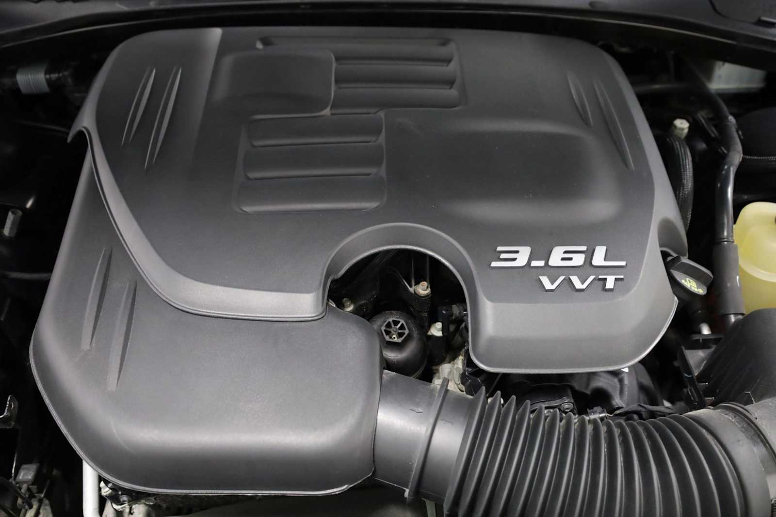 Thumbnail: 2018 Dodge Charger - 37