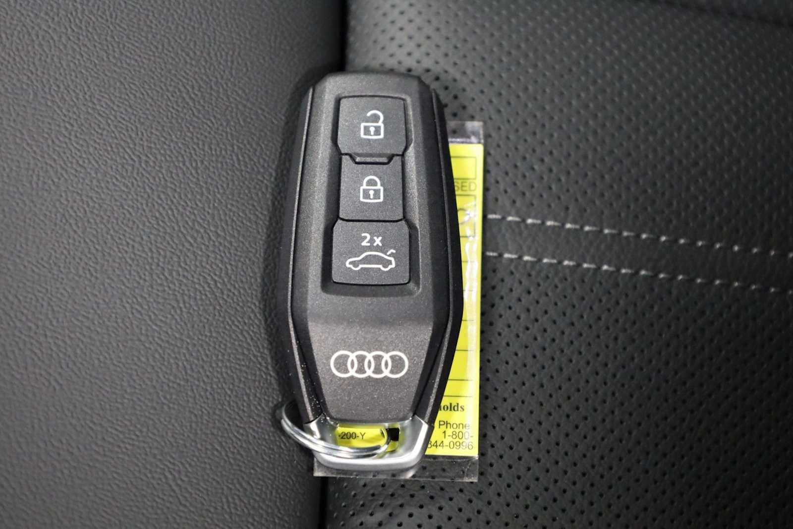 Thumbnail: 2025 Audi Q5 - 41