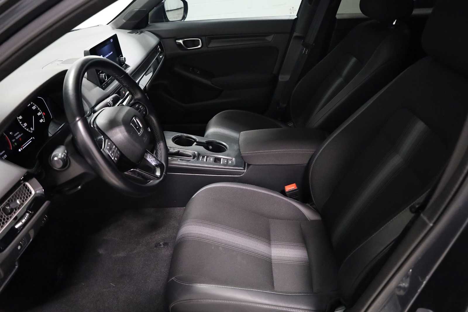 Thumbnail: 2024 Honda Civic - 5