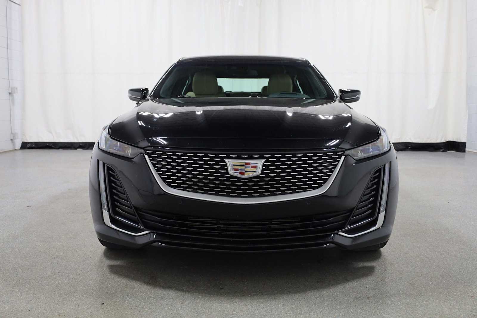 Thumbnail: 2023 Cadillac CT5 - 14