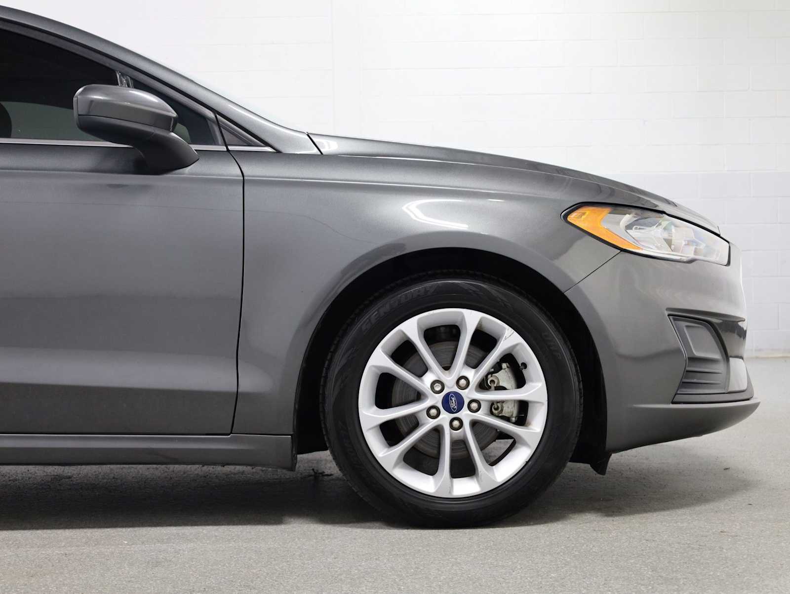 Thumbnail: 2019 Ford Fusion - 11