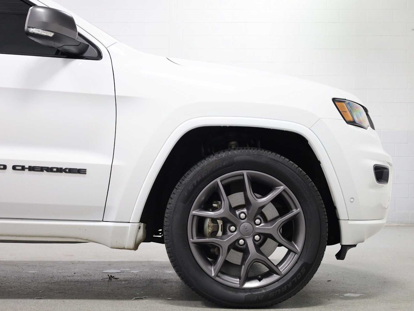 Thumbnail: 2021 Jeep Grand Cherokee - 11
