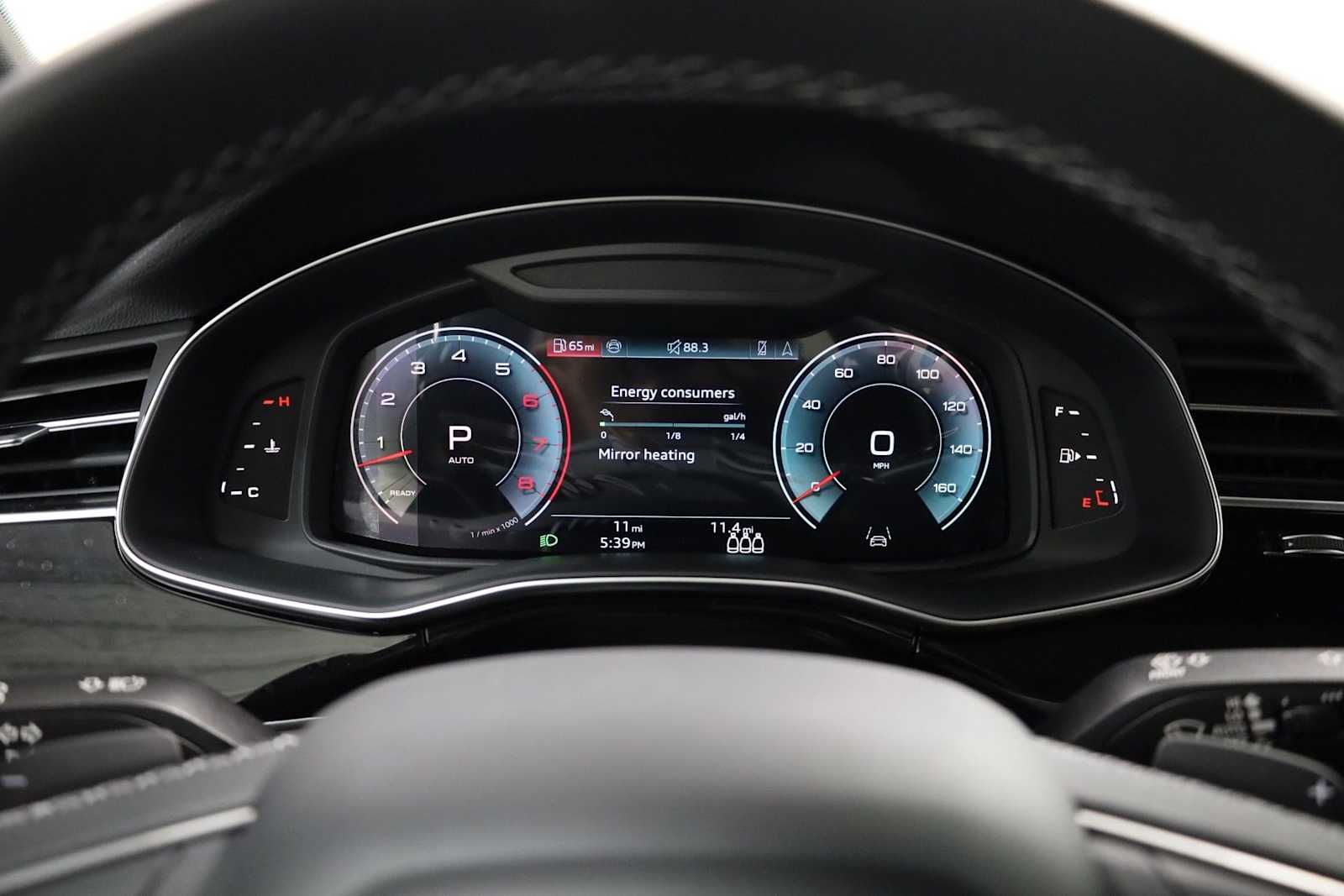 Thumbnail: 2026 Audi Q8 - 21