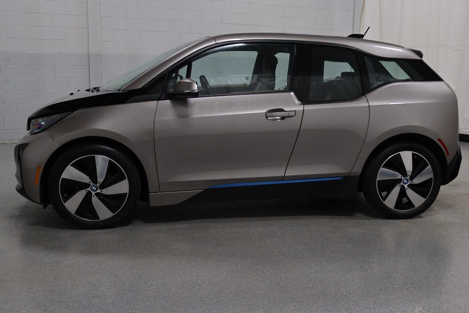 Thumbnail: 2014 BMW i3 - 2