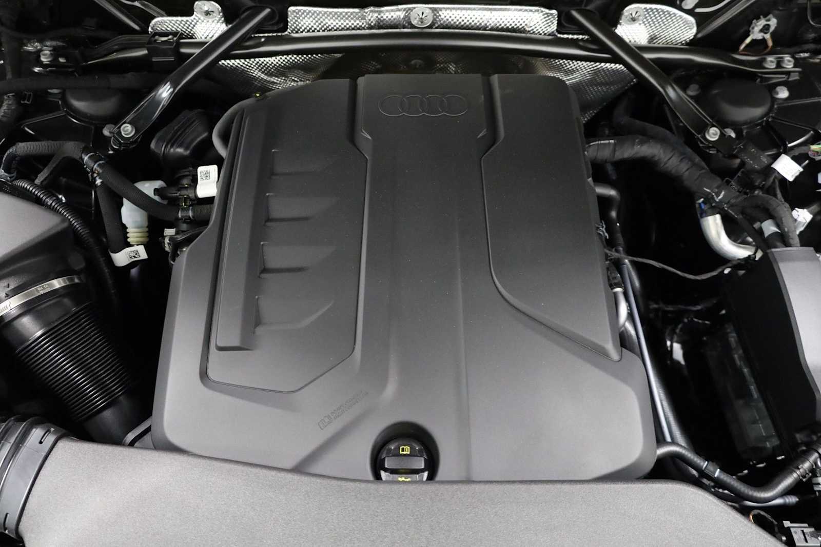 Thumbnail: 2025 Audi Q5 - 40