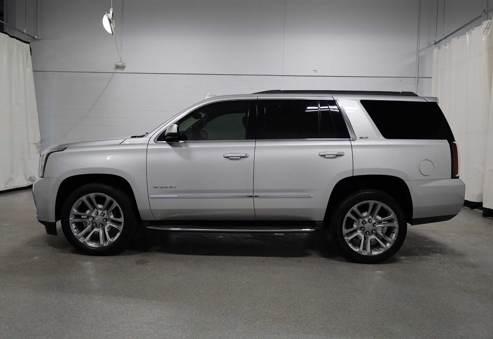 Thumbnail: 2017 GMC Yukon - 2