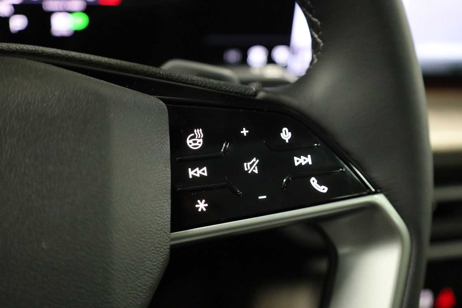 Thumbnail: 2025 Audi Q5 - 26