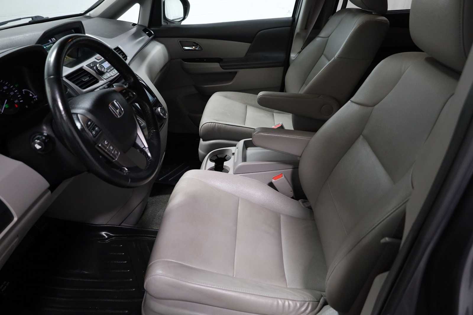 Thumbnail: 2015 Honda Odyssey - 5