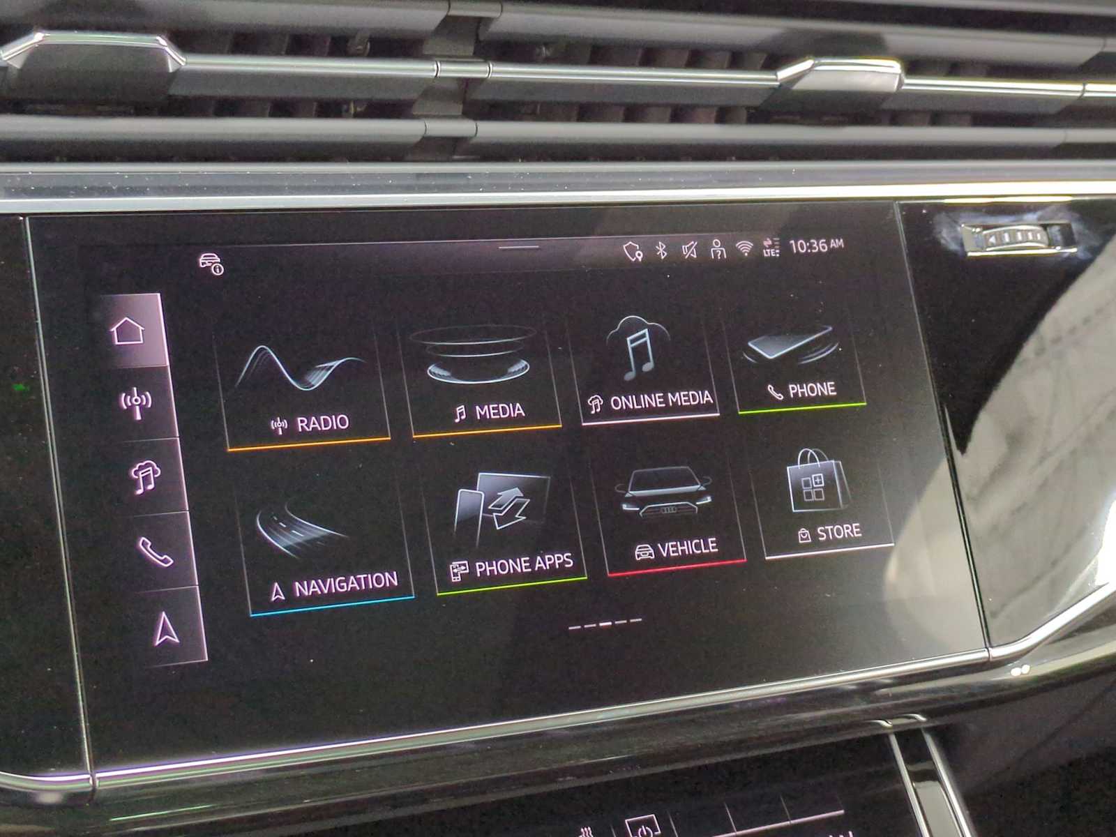 Thumbnail: 2026 Audi Q7 - 30