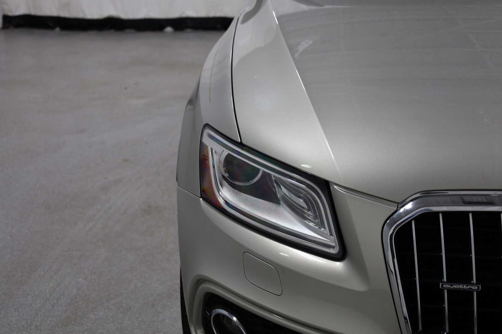 Thumbnail: 2014 Audi Q5 - 15