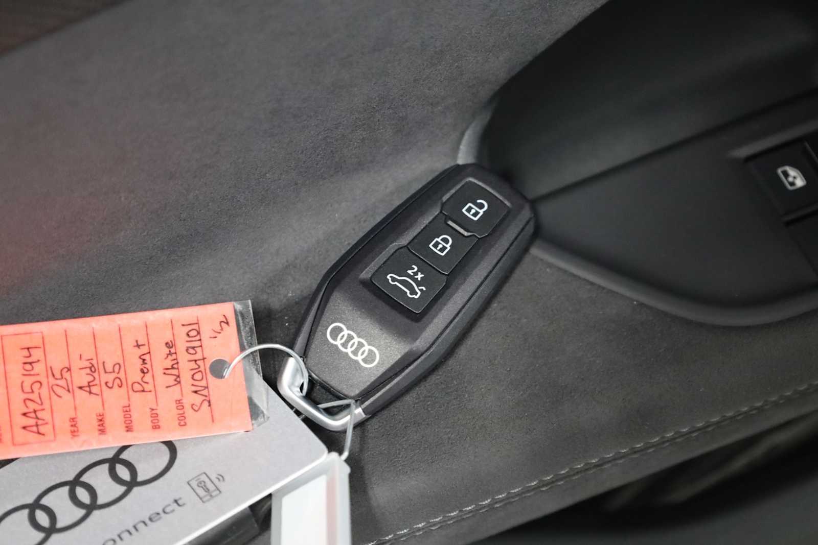 Thumbnail: 2025 Audi S5 - 39