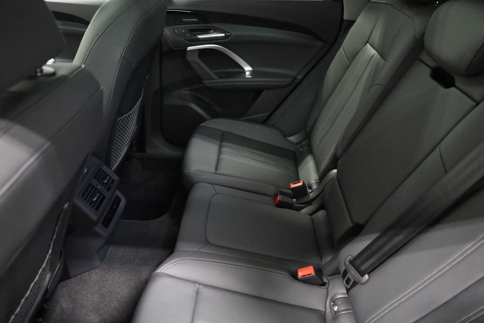 Thumbnail: 2025 Audi Q5 - 34