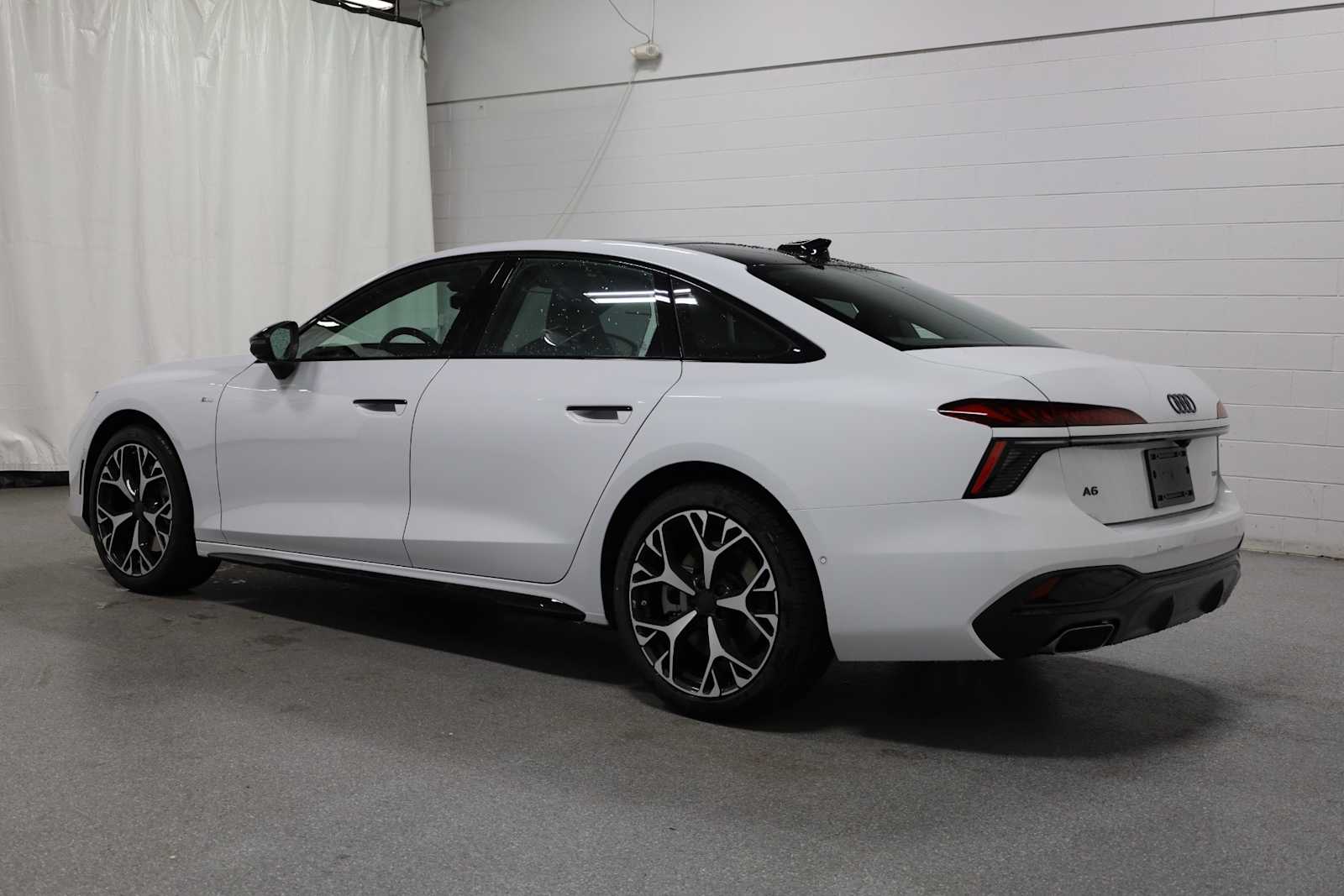 Thumbnail: 2026 Audi A6 - 3