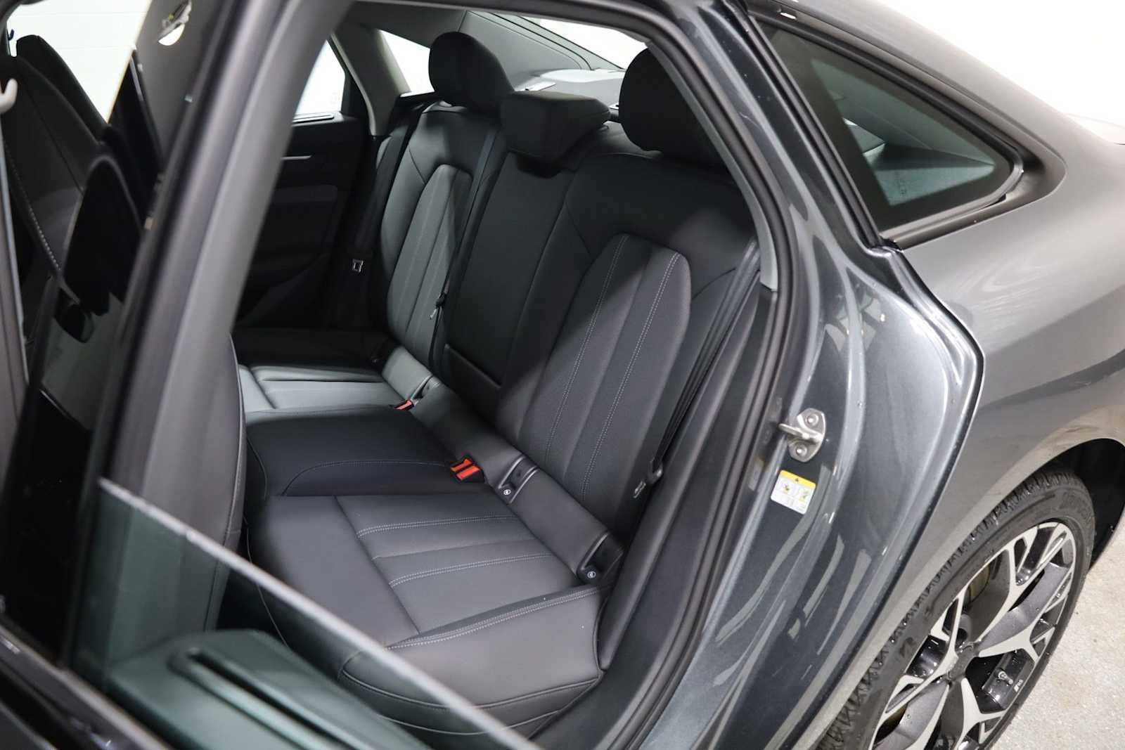 Thumbnail: 2026 Audi A6 - 34