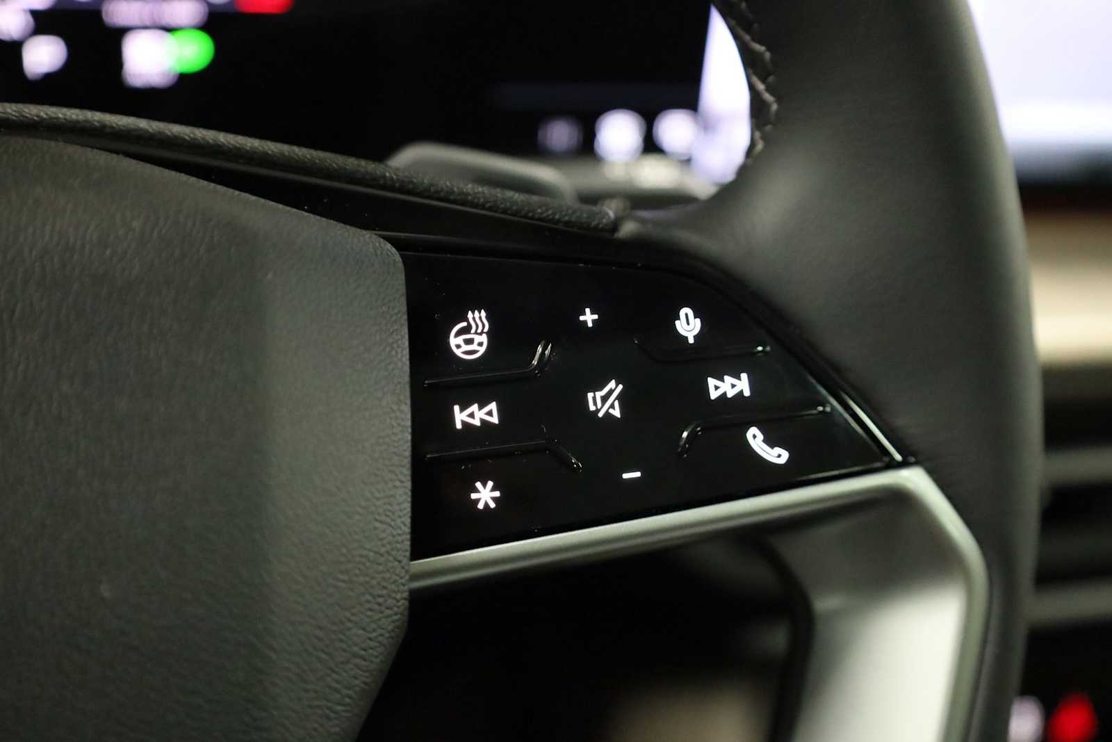 Thumbnail: 2025 Audi Q5 - 26