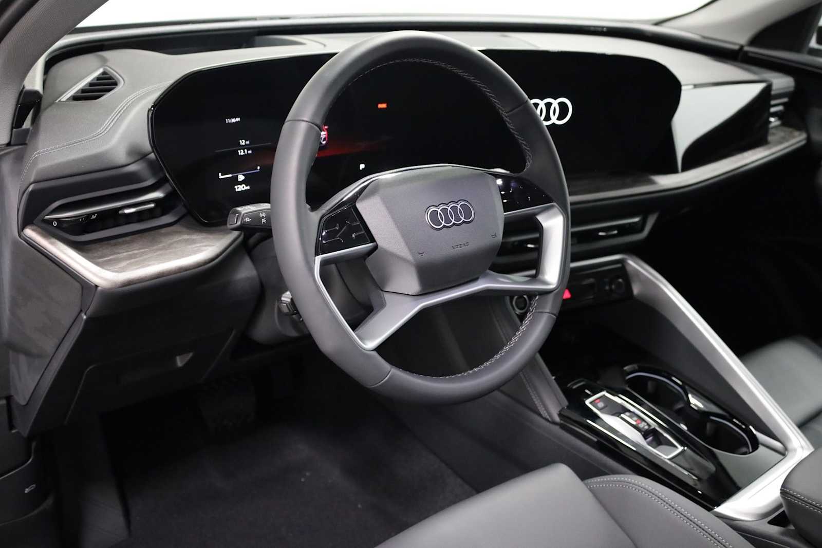 Thumbnail: 2025 Audi Q5 - 4
