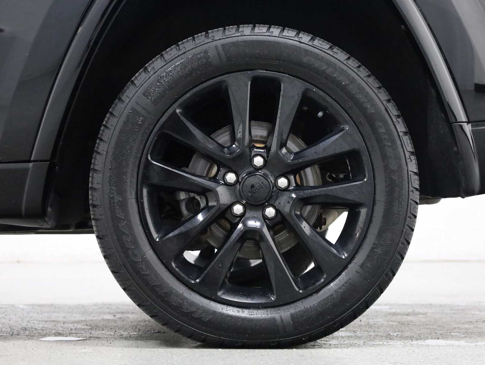 Thumbnail: 2019 Jeep Grand Cherokee - 37