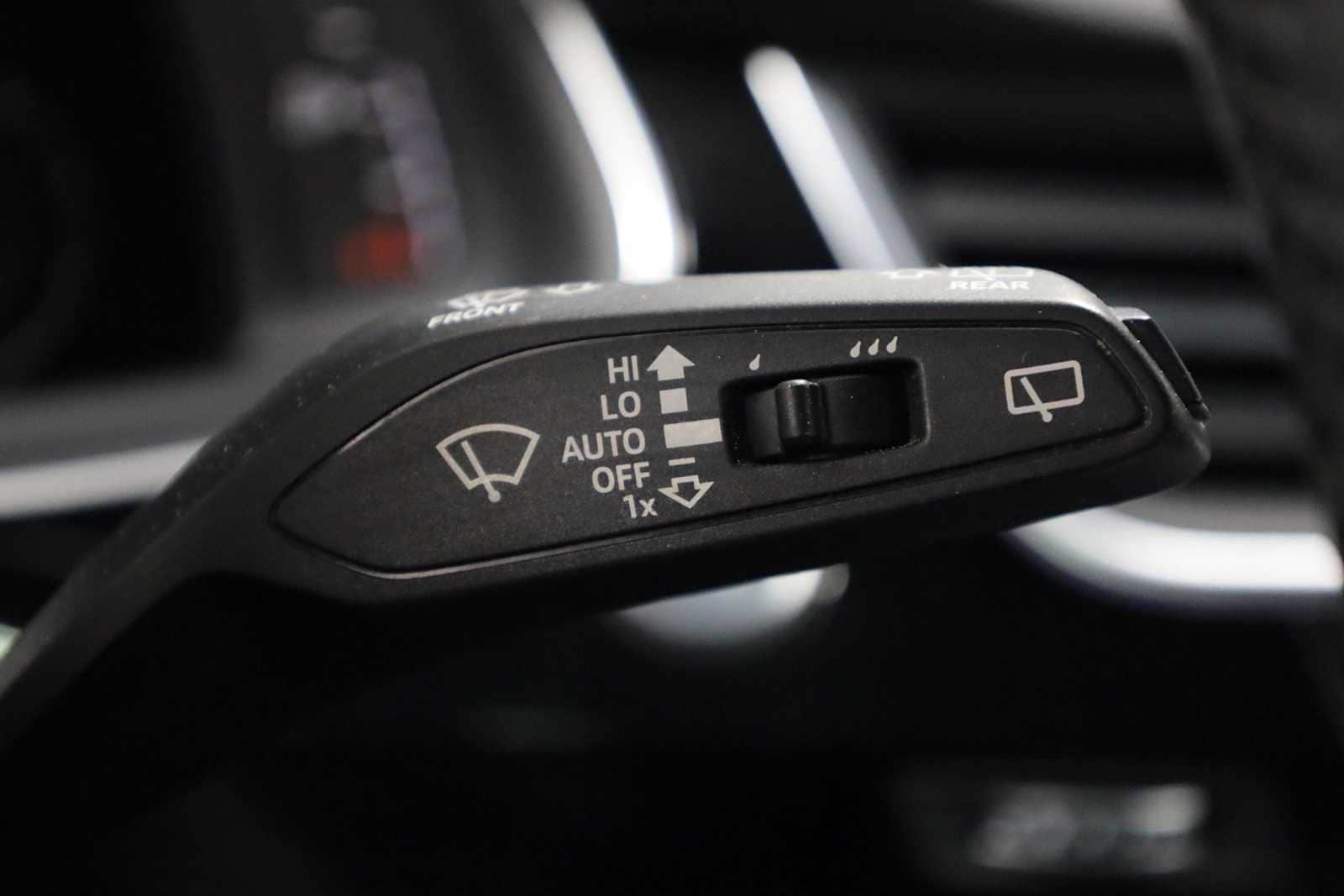 Thumbnail: 2018 Audi Q7 - 28