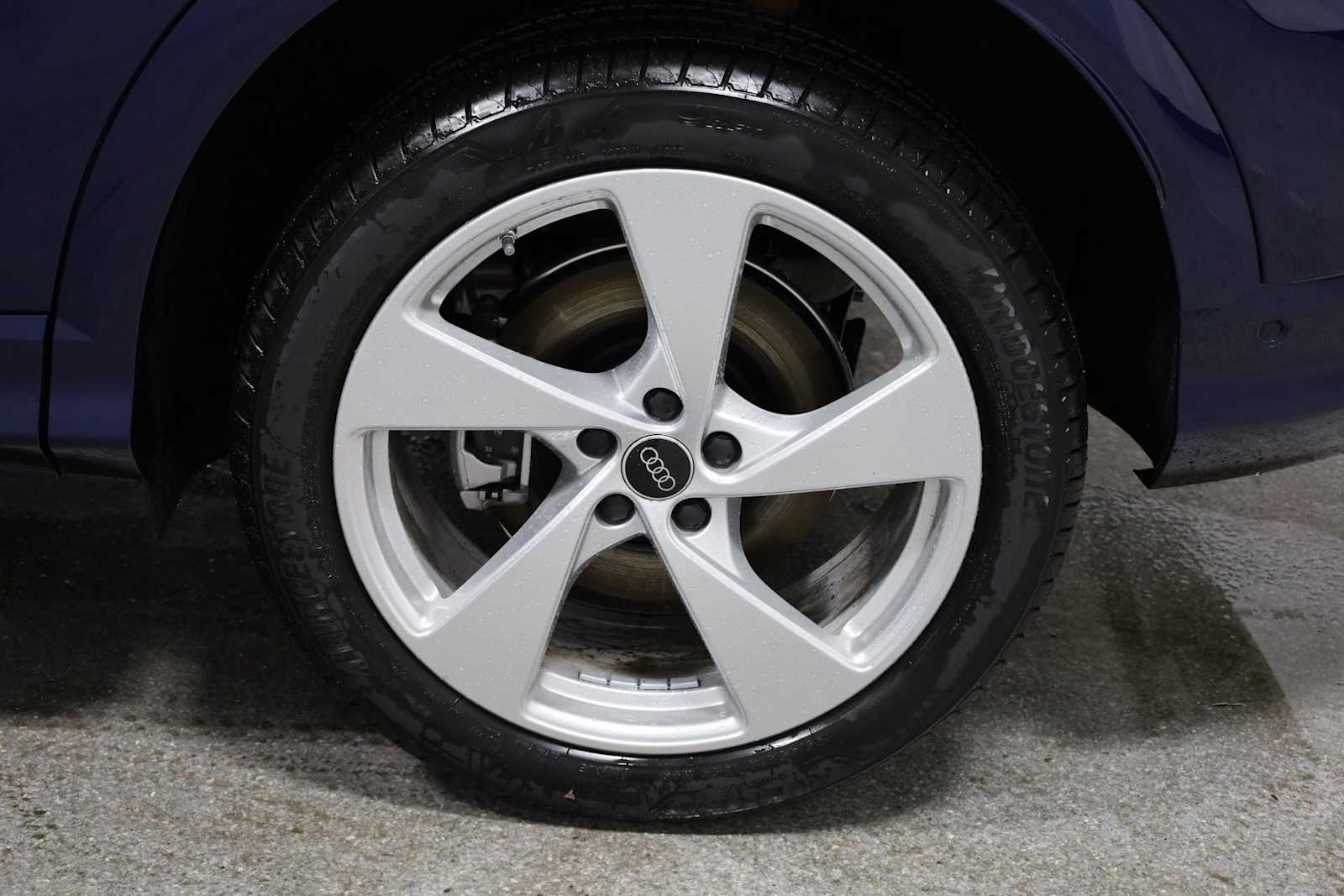 Thumbnail: 2025 Audi Q5 - 37