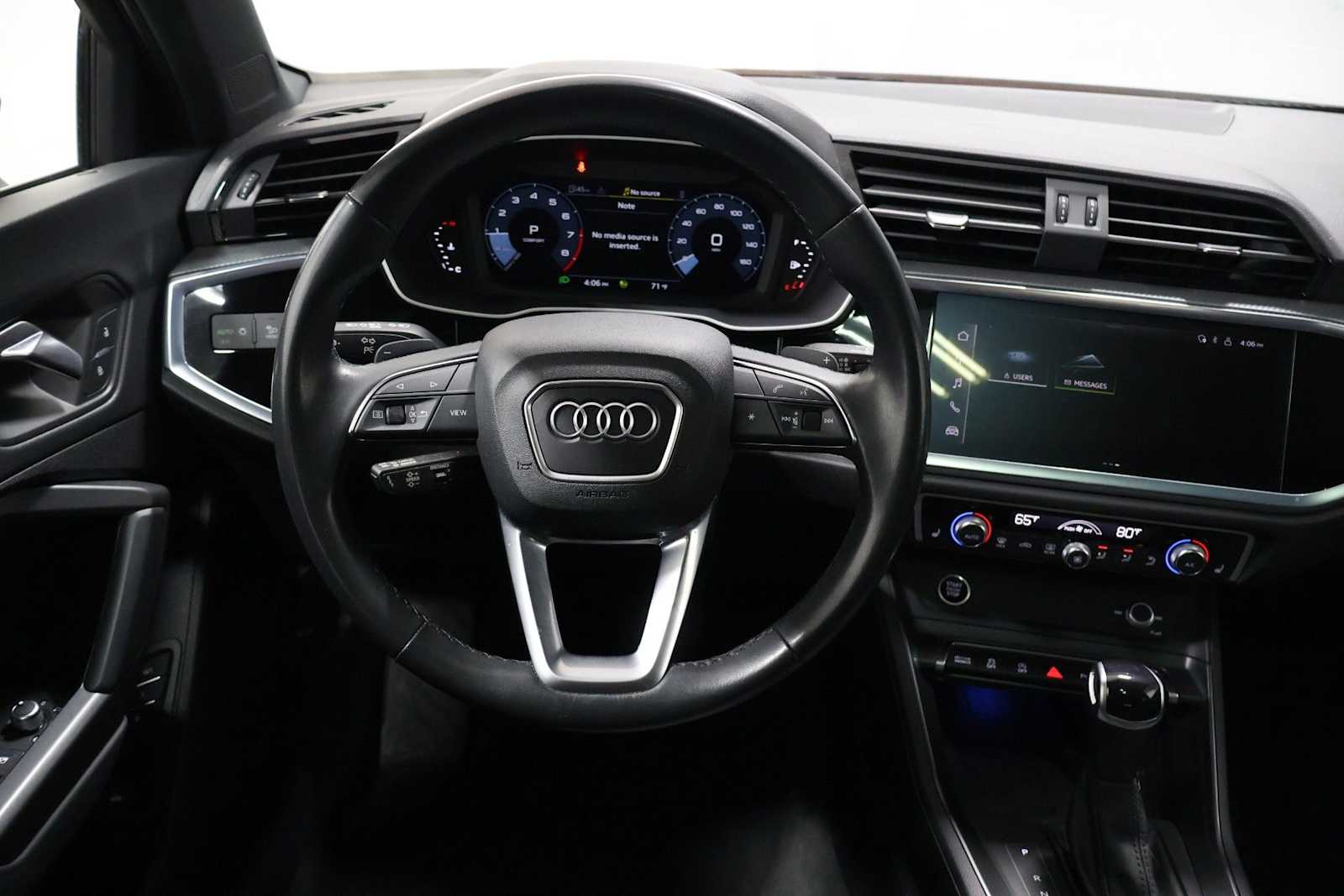 Thumbnail: 2023 Audi Q3 - 20