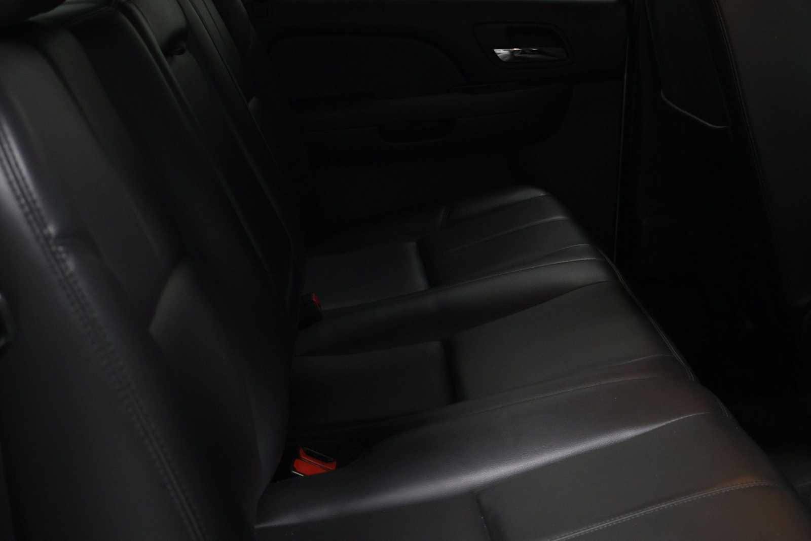 Thumbnail: 2010 GMC Sierra 1500 - 32